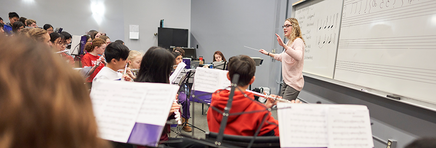 Current student leading group of Young Winds participants